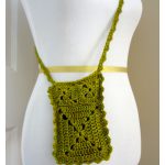 Ruffle Travel Pouch Free Crochet Pattern
